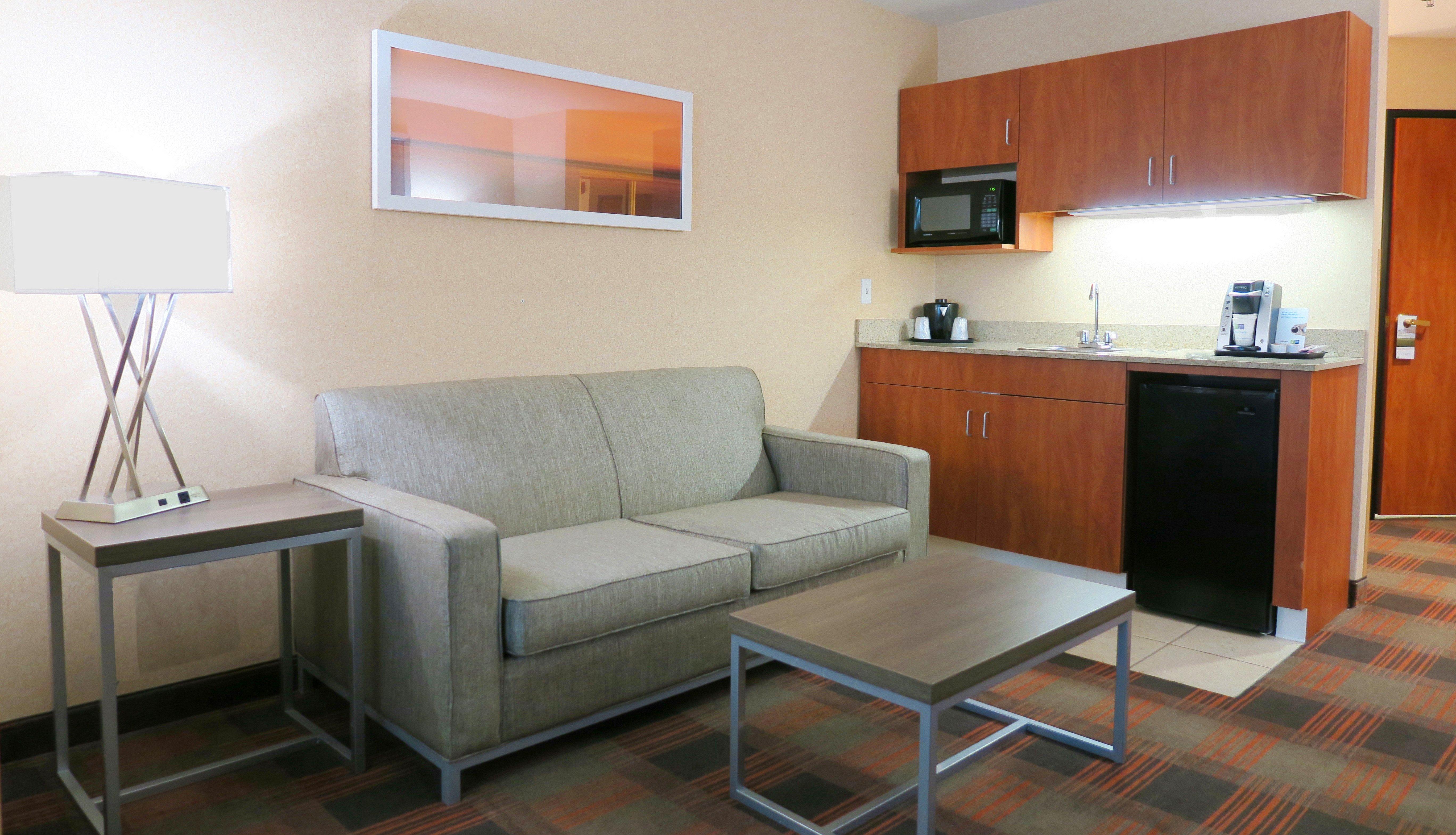 Holiday Inn Express & Suites Elk Grove Central - Hwy 99 By Ihg Buitenkant foto