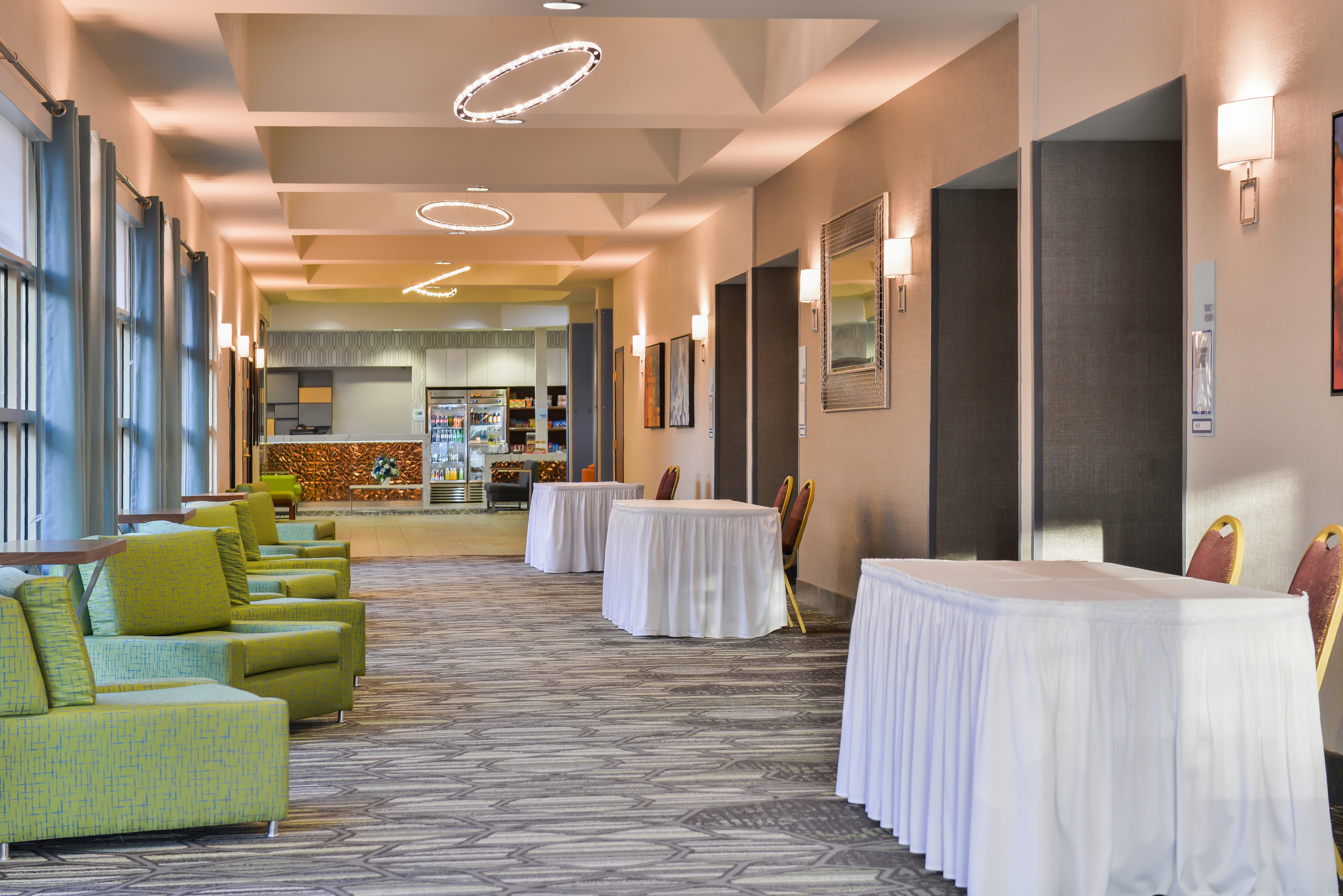 Holiday Inn Express & Suites Elk Grove Central - Hwy 99 By Ihg Buitenkant foto